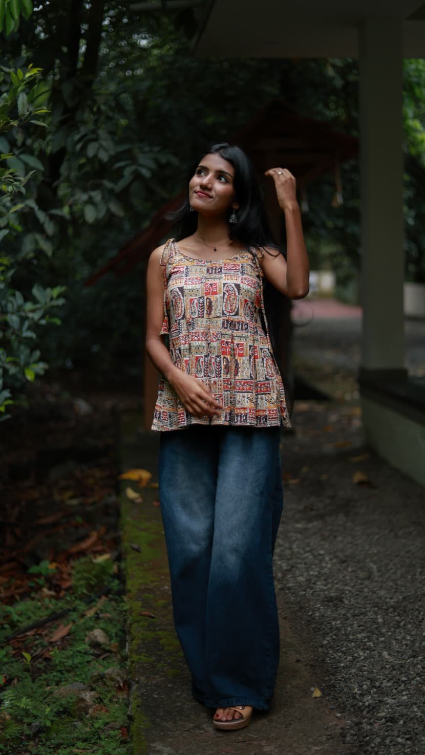 Kavya Women’s Short Top – Everyday Casual Wear - Image 5