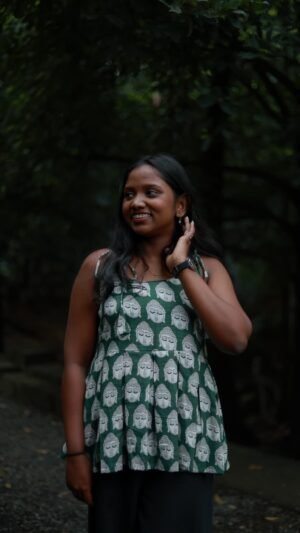 Manasa Women’s Short Top – Everyday Casual Wear