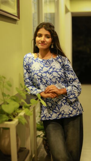 Manjima Women's short top-Every day casual wear